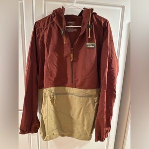 L.L. Bean rain jacket/wind breaker